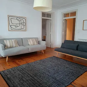 Stunning Near Chiado Appartement